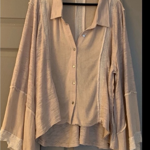 POL Top in Natural - Picture 2 of 4